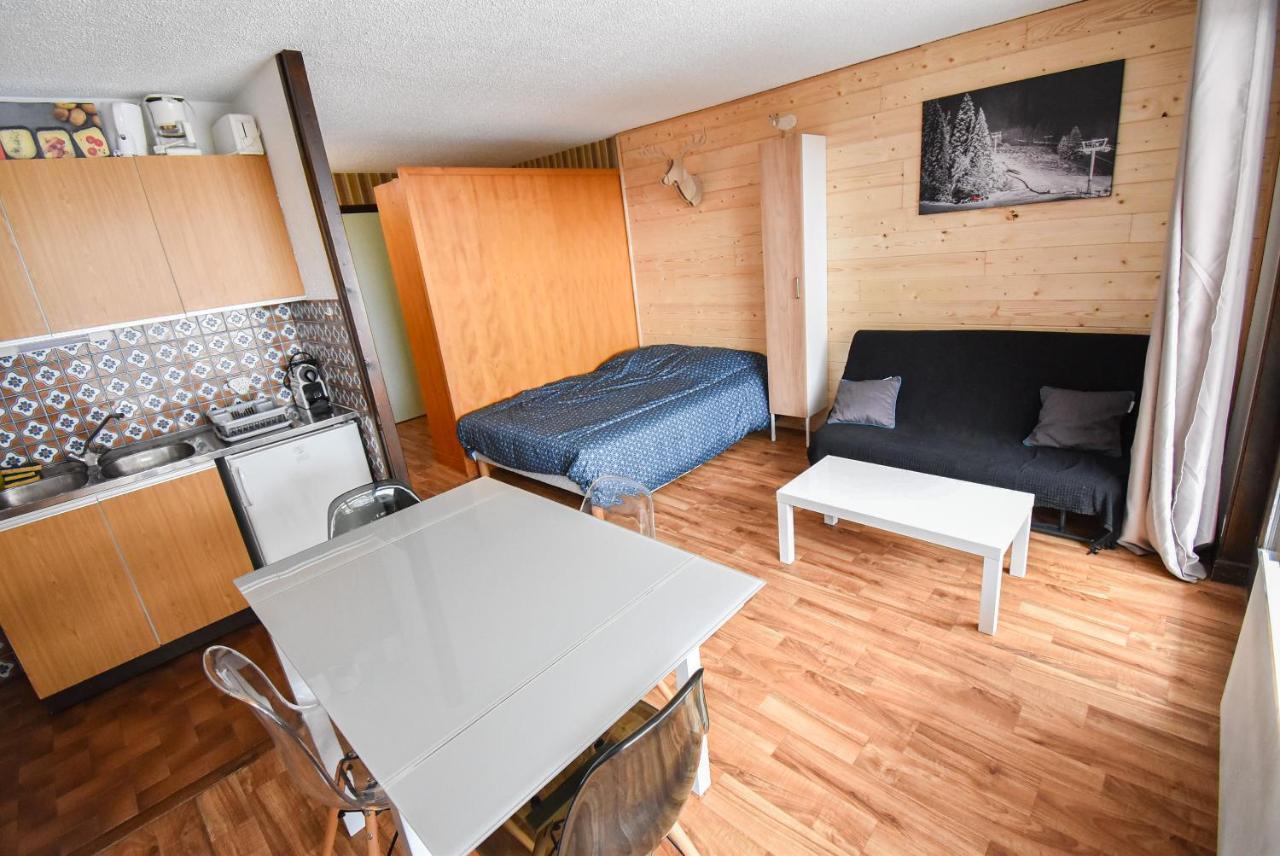 Le Relai S34 - Grand et lumineux studio avec coin montagne 4-6 pers, 50m des pistes, grand balcon exposé SUD, DRAPS NON COMPRIS Saint-Jean-dʼAulps Extérieur photo