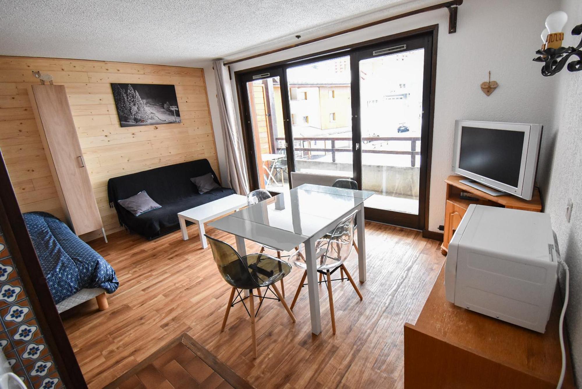 Le Relai S34 - Grand et lumineux studio avec coin montagne 4-6 pers, 50m des pistes, grand balcon exposé SUD, DRAPS NON COMPRIS Saint-Jean-dʼAulps Extérieur photo